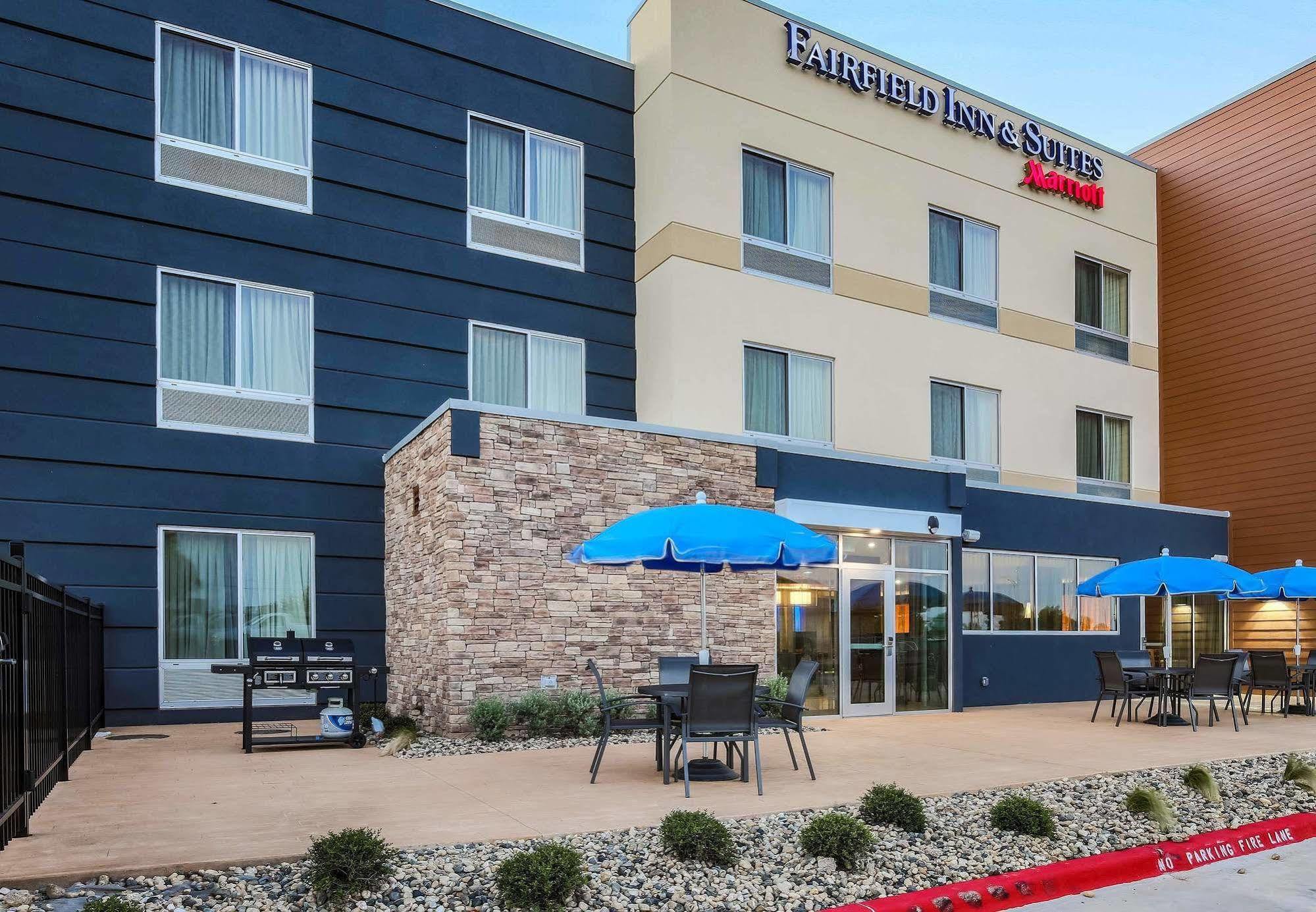 Fairfield Inn & Suites By Marriott Snyder Εξωτερικό φωτογραφία